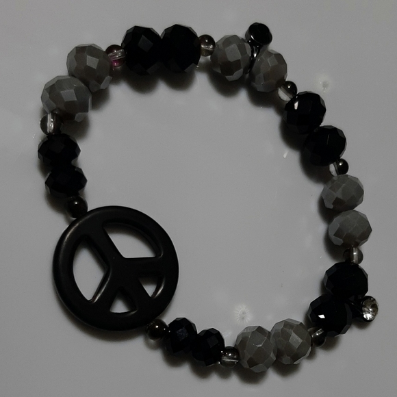 Couples Set Peace Sign Bracelet - Picture 2 of 2